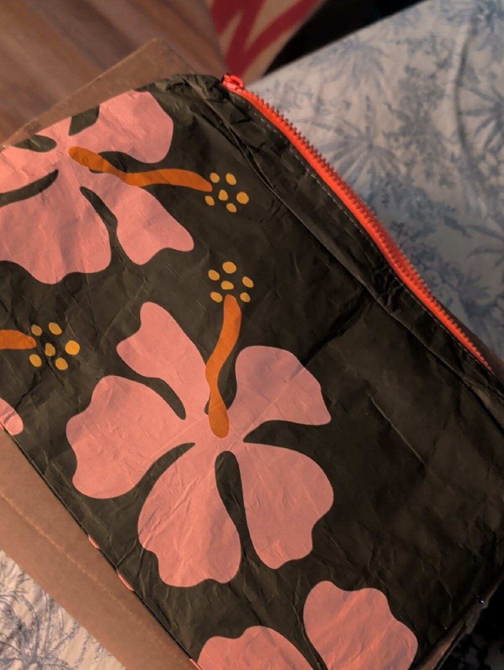 ALOHA Collection Mo'orea Mid Sized Splash Proof Zipper Pouch Tahiti NWT New - Picture 3 of 6
